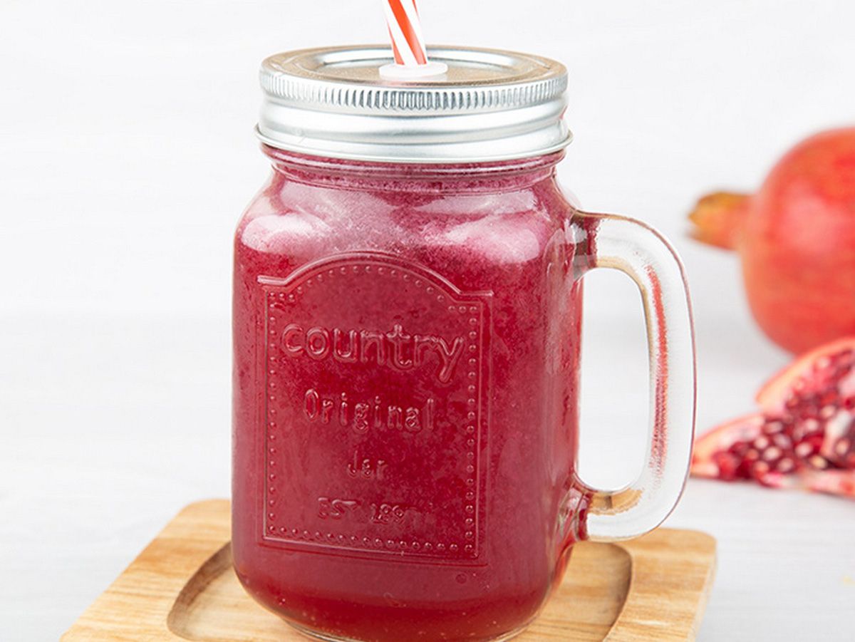 Fresh Pomegranate Juice with Seeds