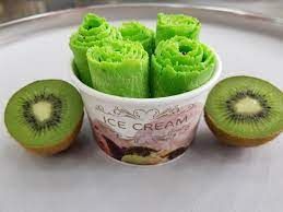 Strawberry Kiwi Roll
