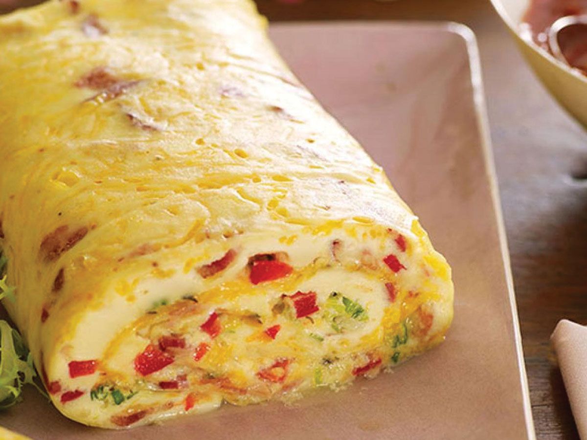 Omelette with Mozarella Cheese