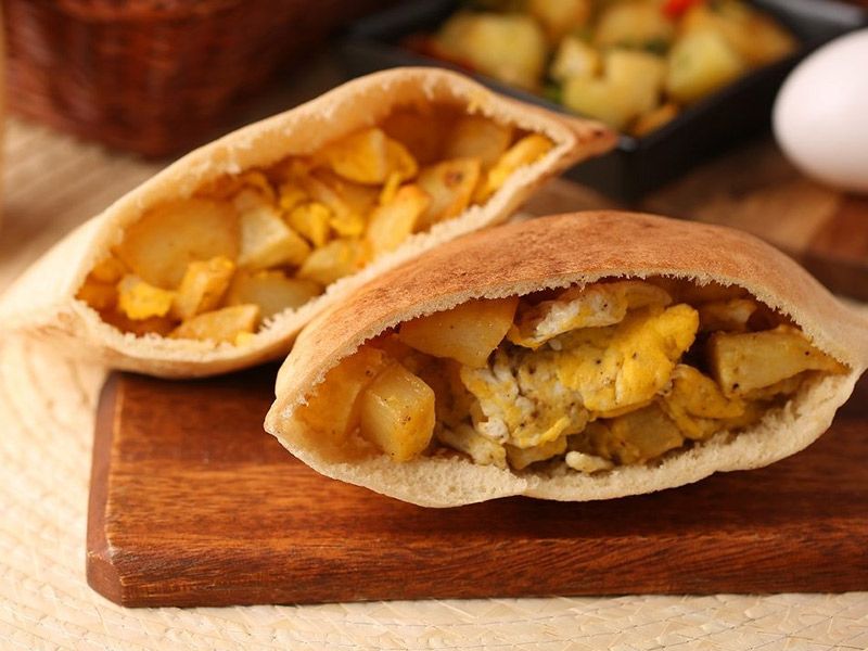 Dynamite With Eggs Sandwich