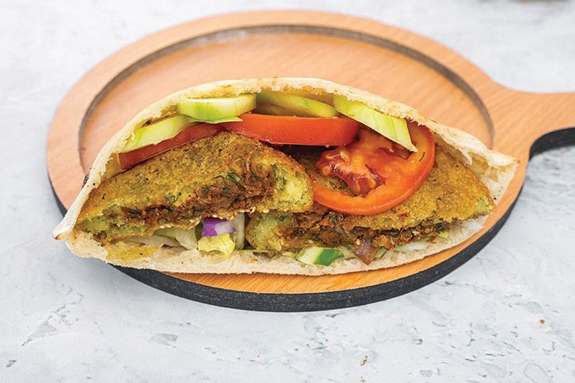Taamia Mahshia Sandwich