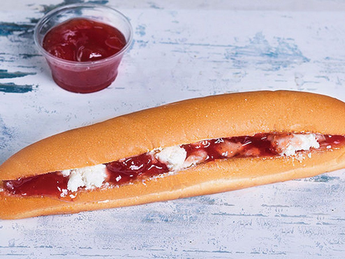 Creamy jam sandwich