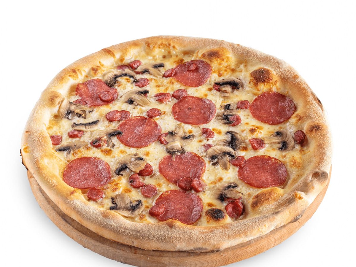 Salami pizza