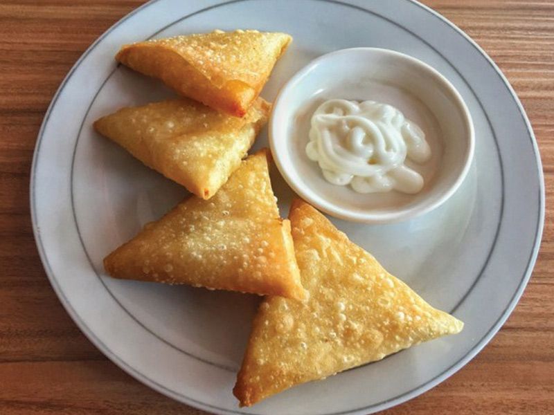 Cheese Sambousek