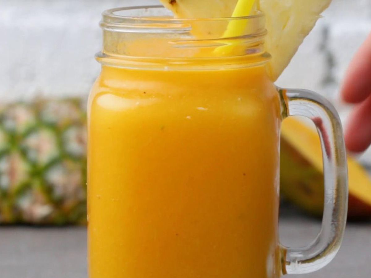 Pineapple Smoothie