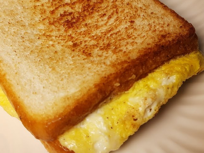 Omelette Sandwich Baladi