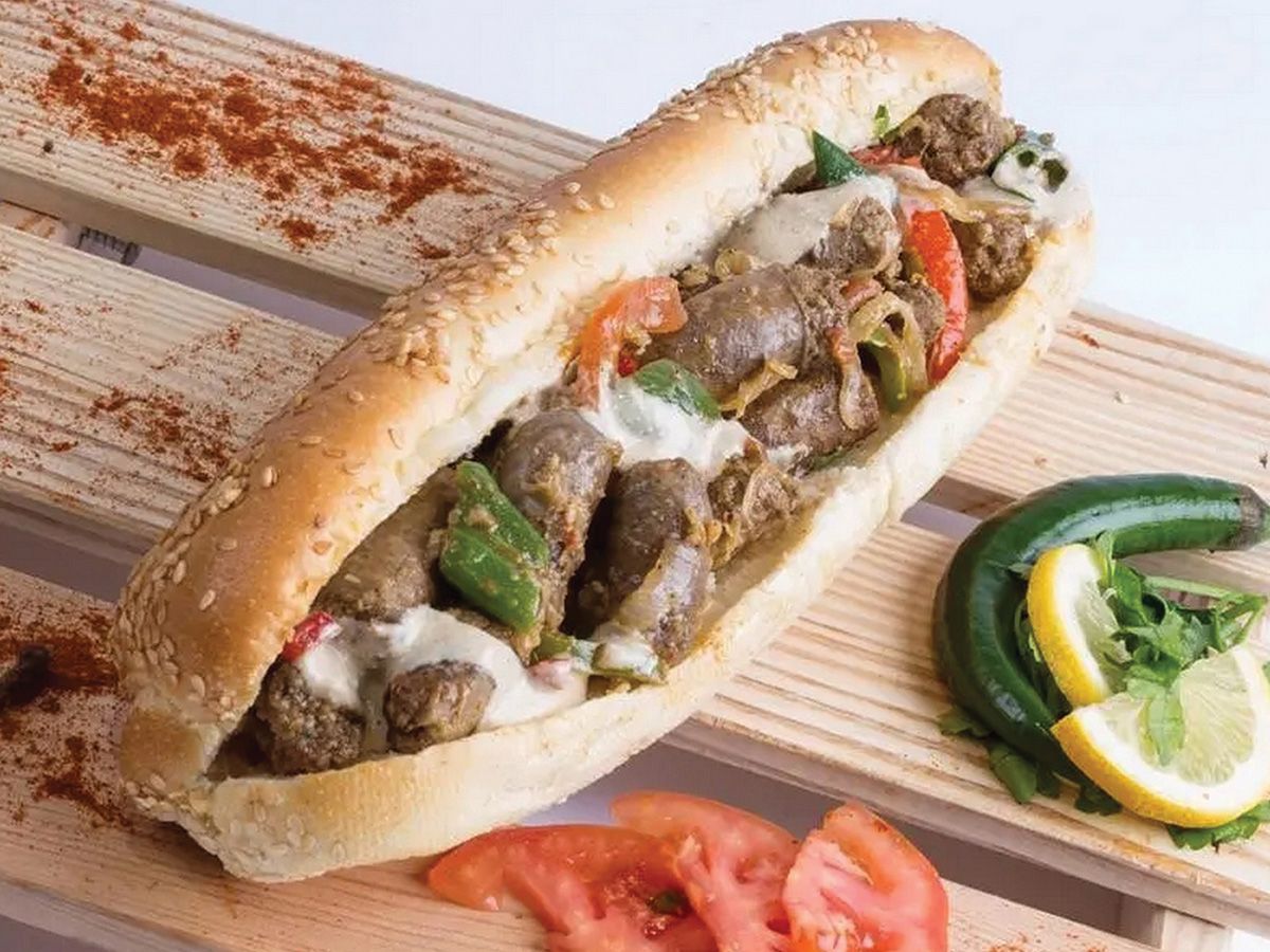 Sliced Alexandrian sausage Sandwich