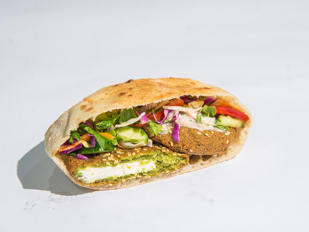 Kiri Taamia Sandwich