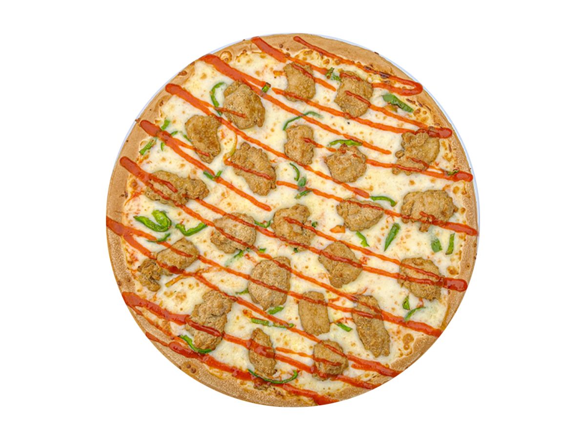 Creamy Sriracha Chicken Pizza