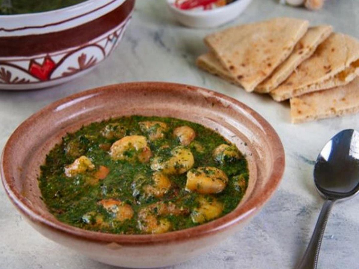 Molokhia with shrimp
