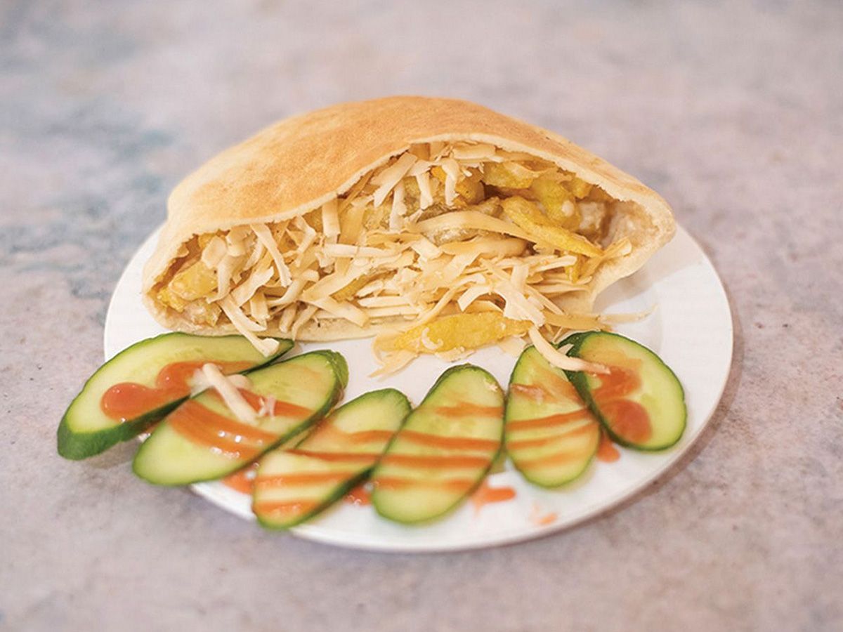 Cheddar Sauce Potatoes Sandwich