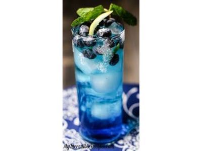 Blueberry smoothie