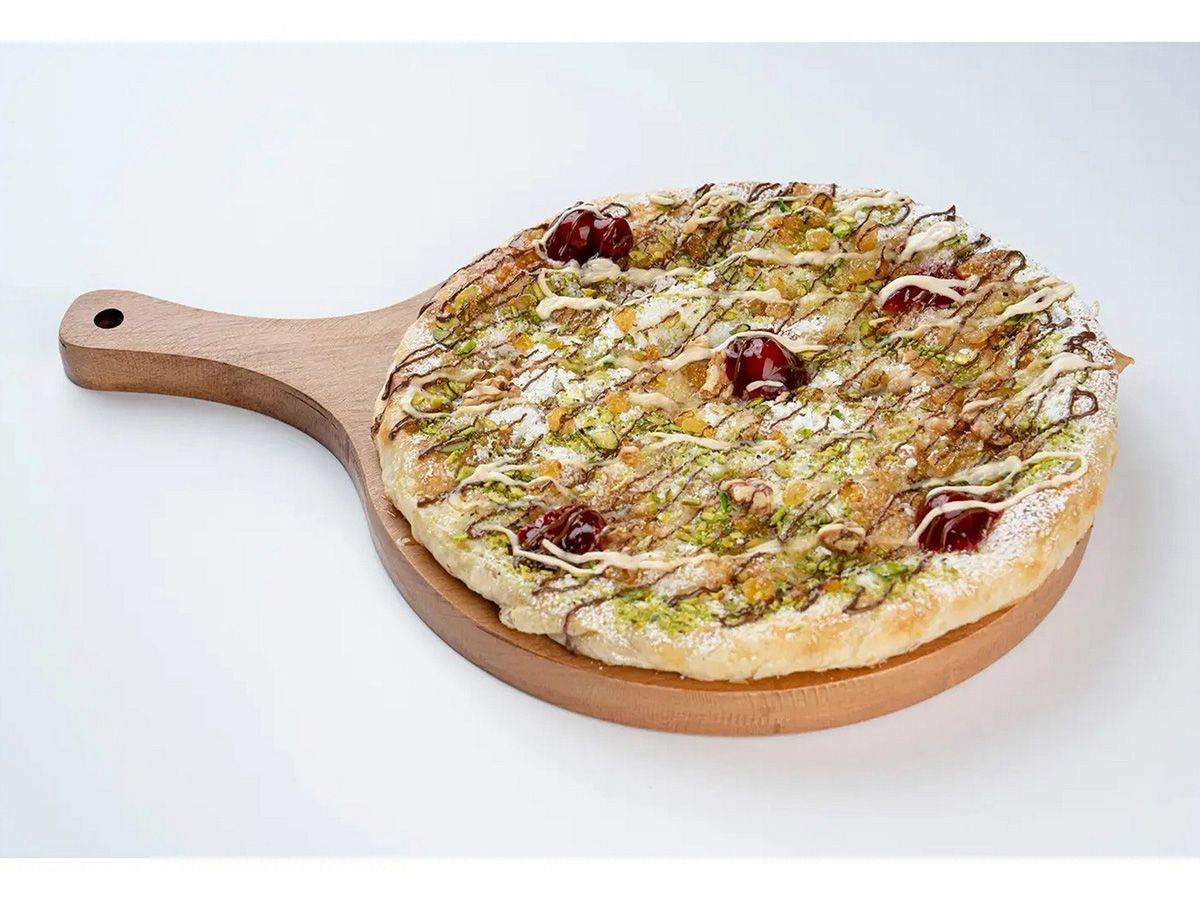 Cream And Nuts Pie