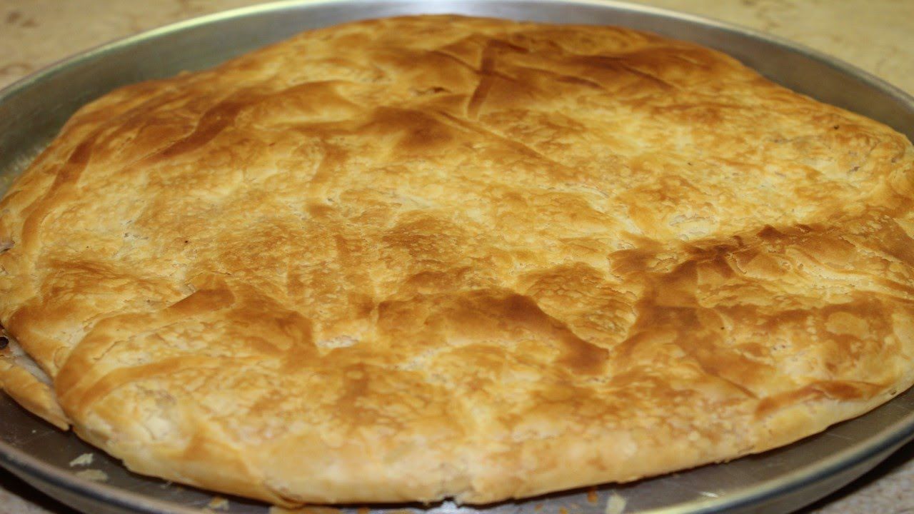 Feteer Meshaltet with butter and baladi ghee