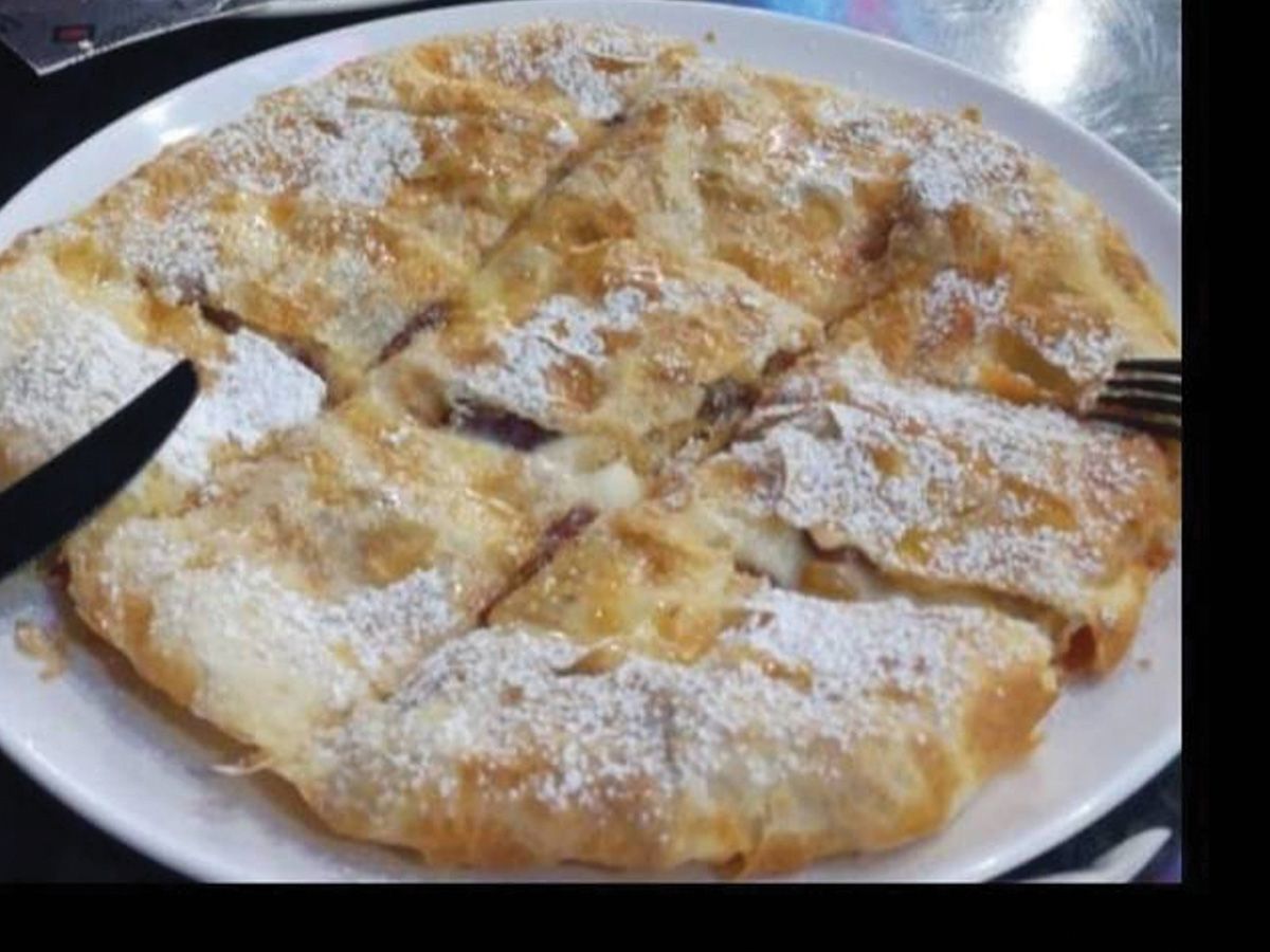 Feteer with Cream and Sugar