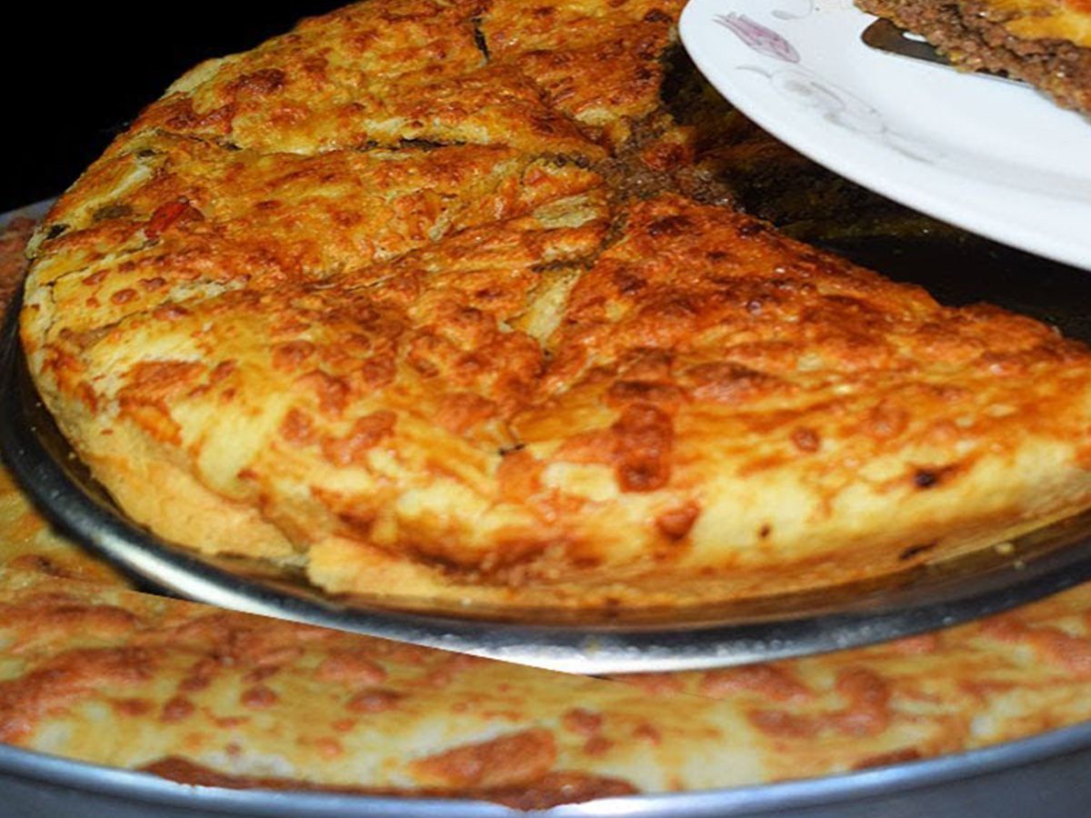 Minced Meat Inner Stuffed Pie