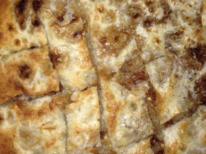 Qashta With Honey And Nuts Pie