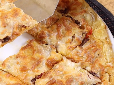 Smoked Sausage Inner Stuffed Pie
