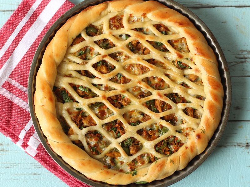 Mix Meat Oriental Pizza