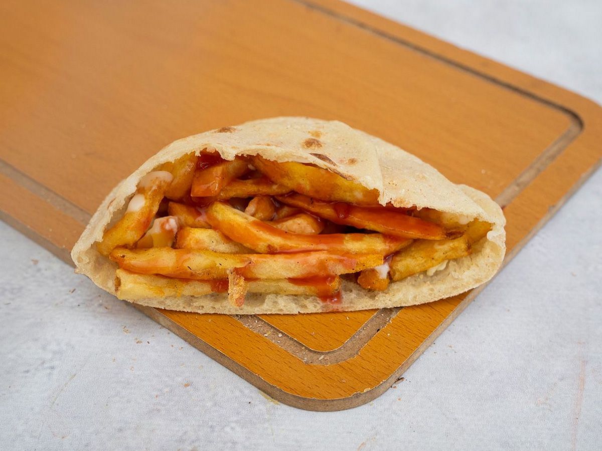 Ketchup and Mayonnaise Potatoes Sandwich