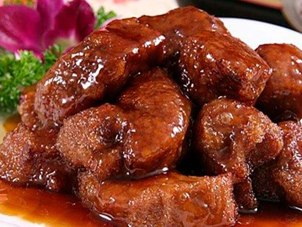 Veal cubes casserole