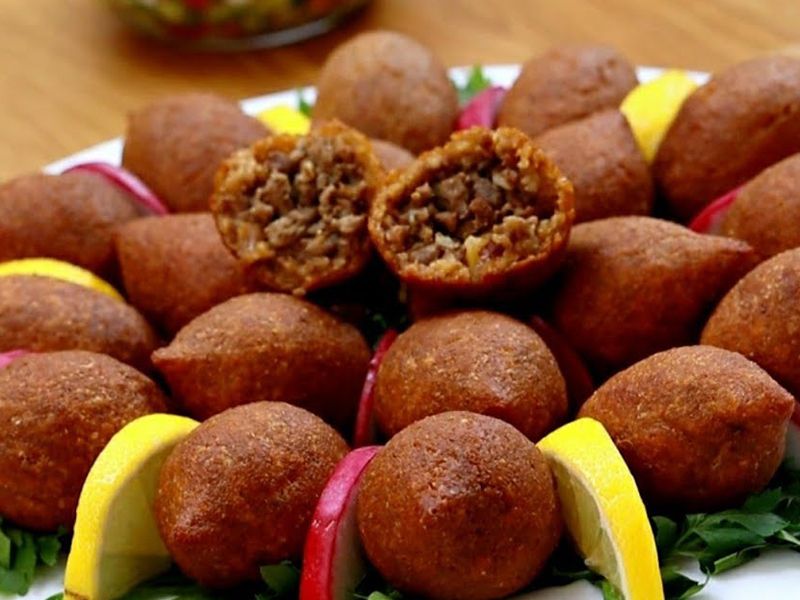 Kibbeh stuffed with minced meat