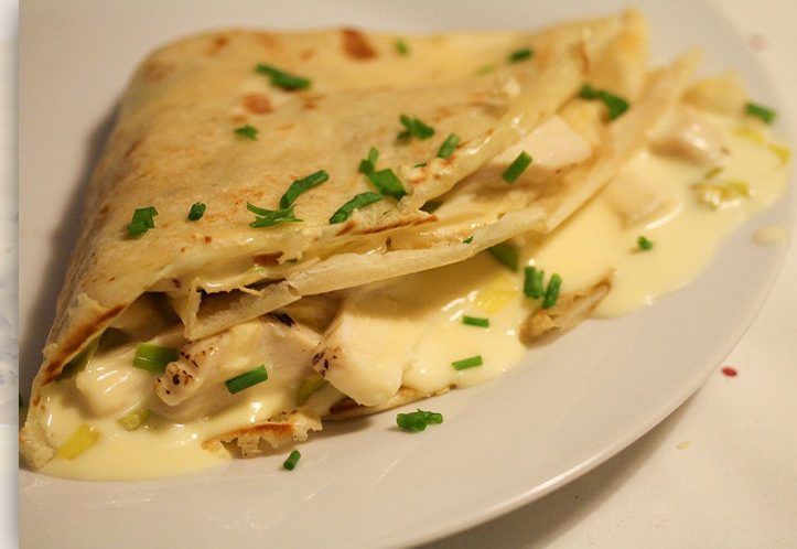 Mozzarella Cheese Manoucheh