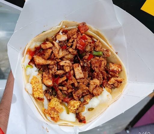Chicken Pane and Oriental Sausage Crepe