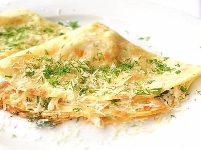 Mixed cheese crepe