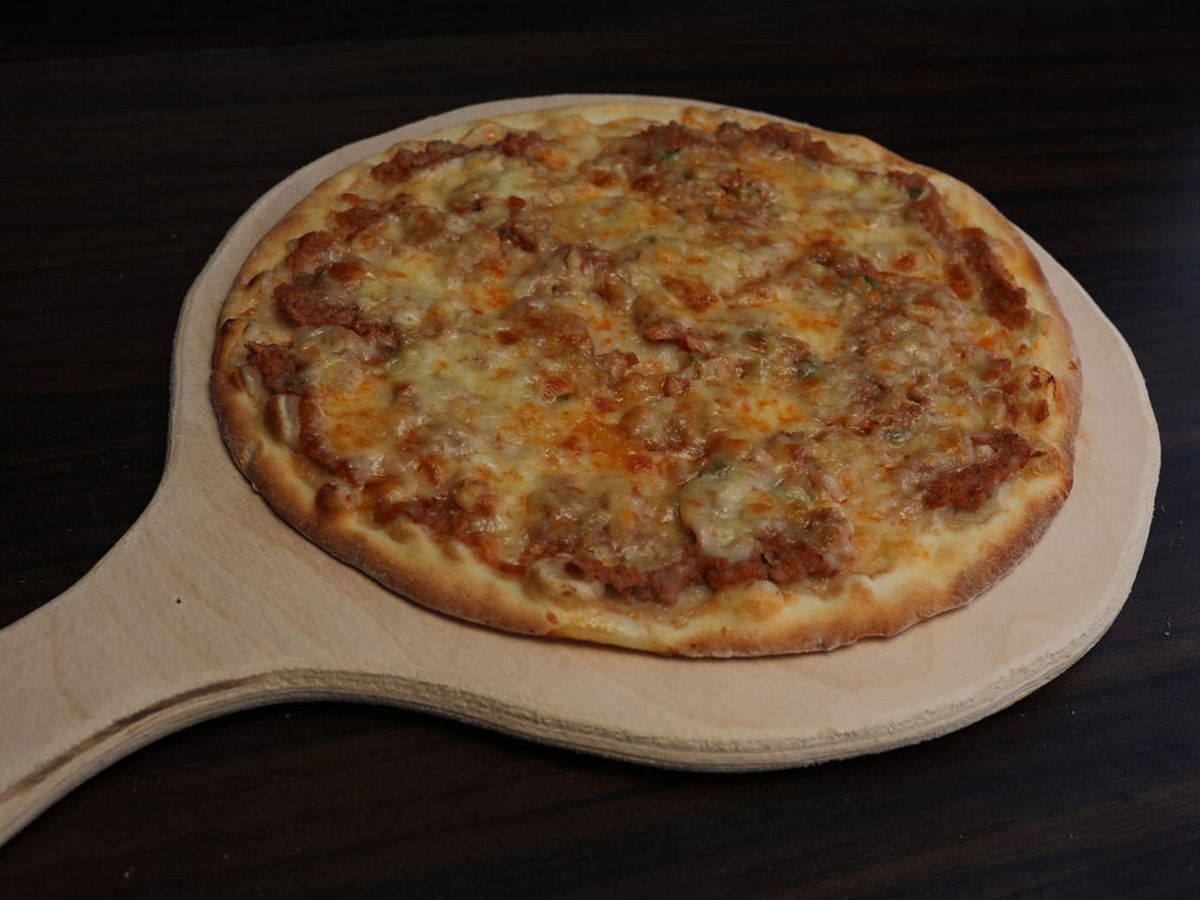 Manoushe with minced meat and cheese