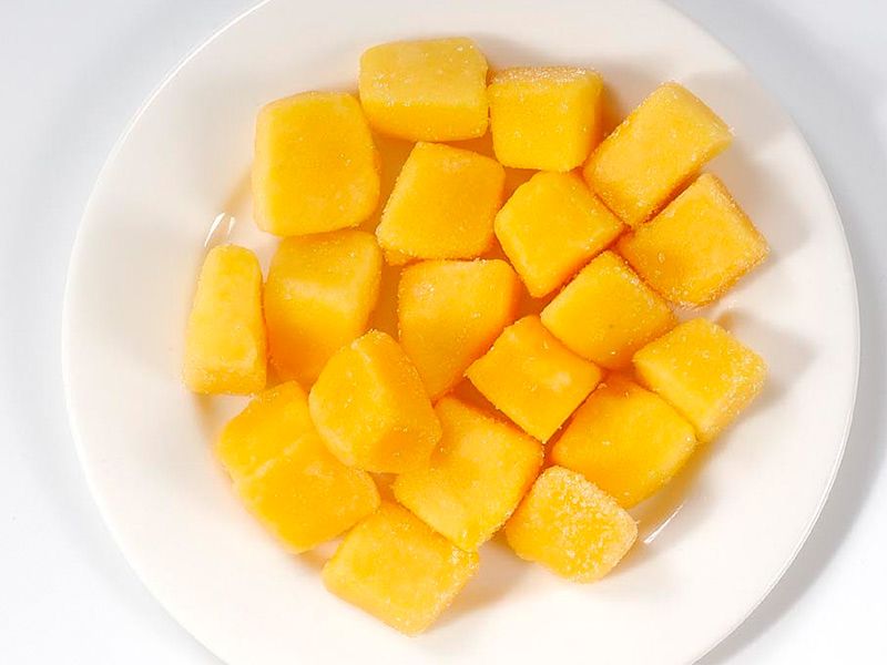 Box of mango pieces