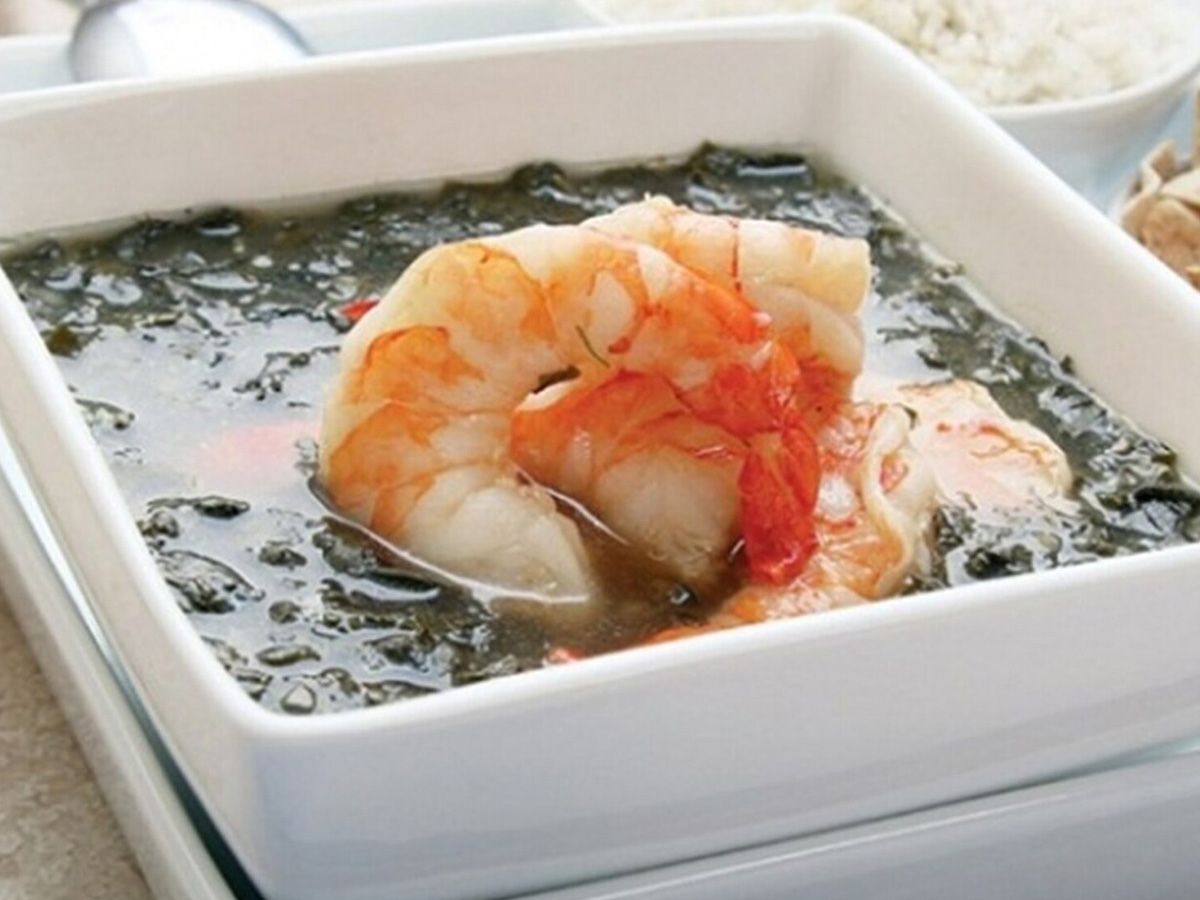 Shrimp molokhia soup