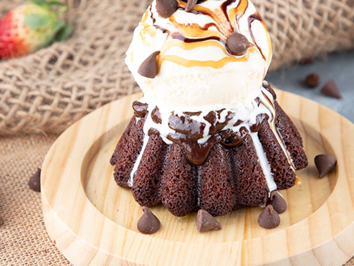 MOLTEN CAKE