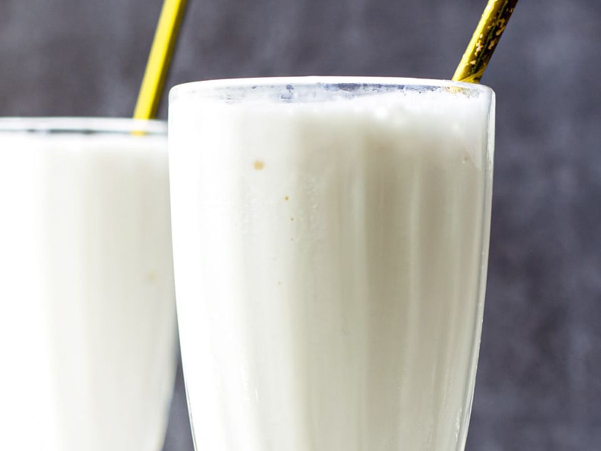 Vanilla milkshake