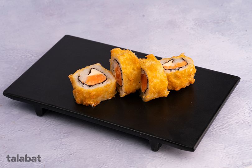 SALMON Hot Ura Maki