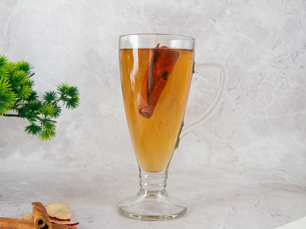 Hot cider / hot cocktail