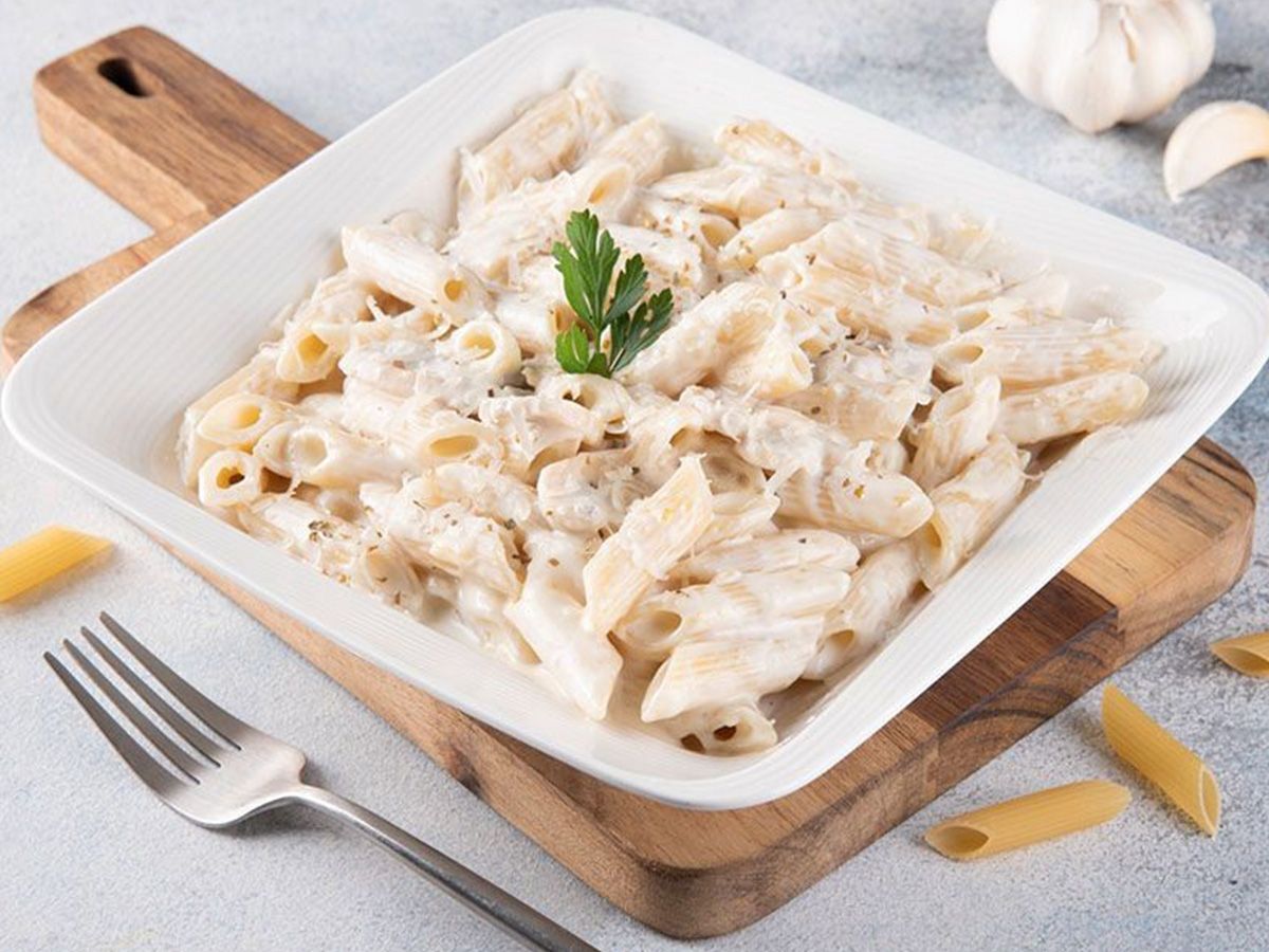 White Sauce Pasta