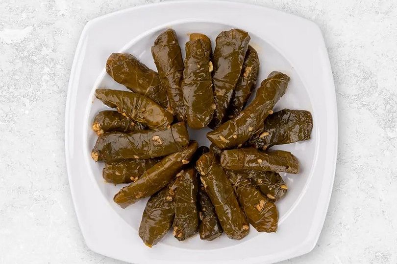 Mahshi Grape Leaves Dish Large