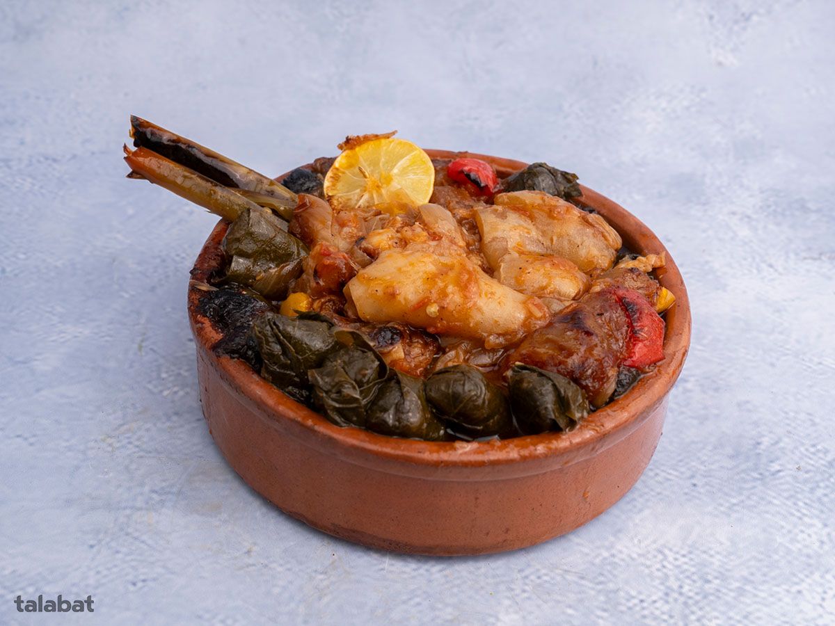 Knuckles With Vine Leaves Casserole