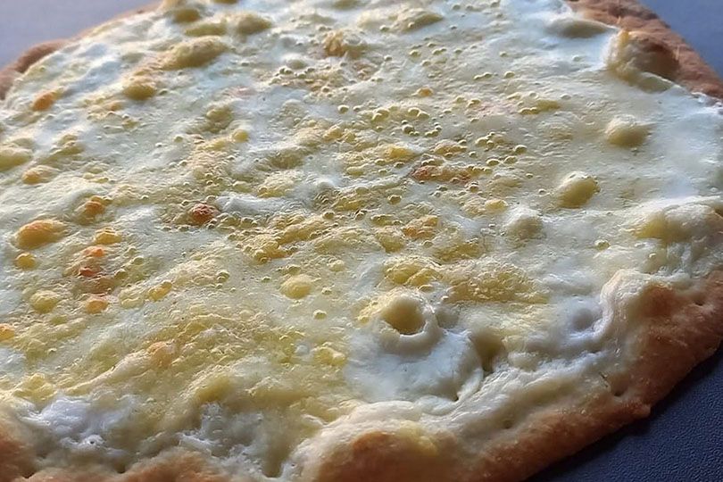 Sweet Manakish Kiri with Honey