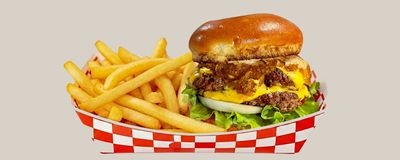 Momo`s Burger photo 1