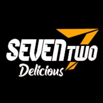 seven two logo