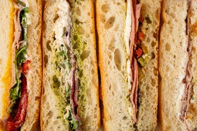 Klay deli photo 1