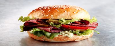 SEVEN SLIDERS photo 1